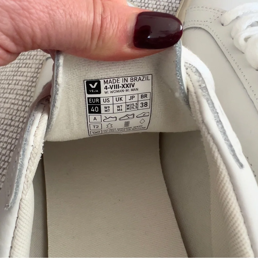Veja Anthropologie Esplar Sneakers in Extra White - Picture 8 of 9